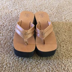 Reef wedge flip flops